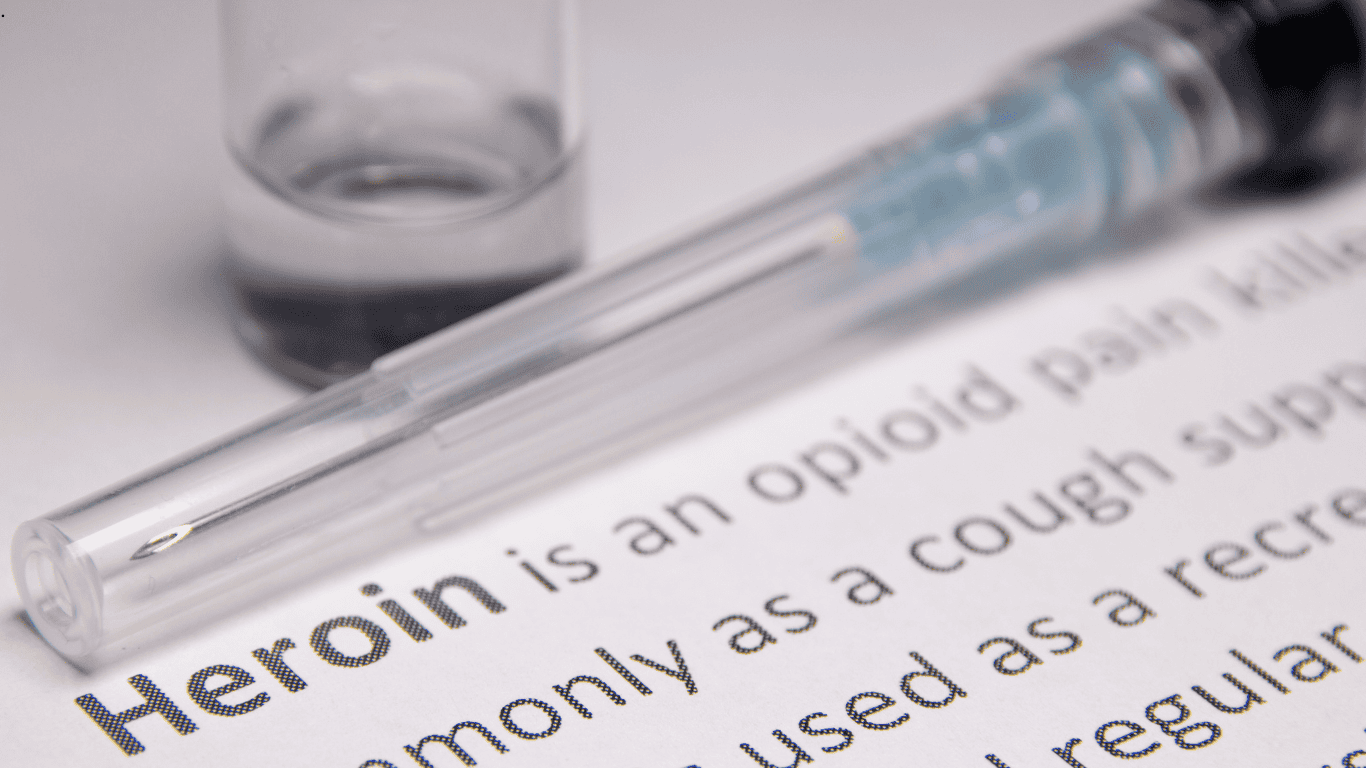 Drug abuse website information from the mental health services administration or the rating in the diagnostic and statistical manual indicate the white or brown powder, heroin, can cause a host of mental disorders, physical symptoms, and chronic disease. Regular heoin use can form opiate dependence and have adverse acts on mental health | services administration | National institute