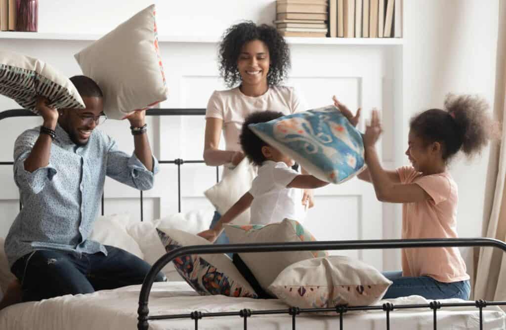 Family therapy offers professional help when dealing with alcohol and drug abuse and mental disorders within the family.